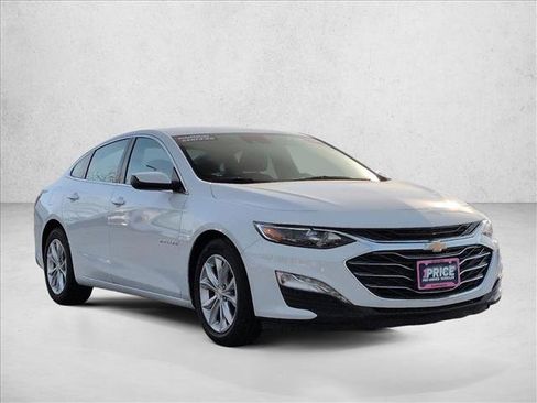 Used 2024 Chevrolet Malibu LT FWD image 3