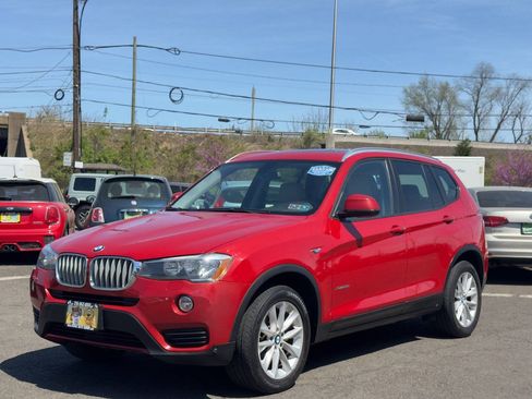 Used 2016 BMW X3 xDrive28i AWD/4WD image 2