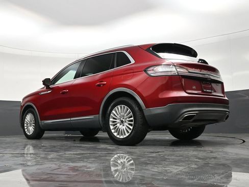 Used 2019 Lincoln Nautilus Standard image 21