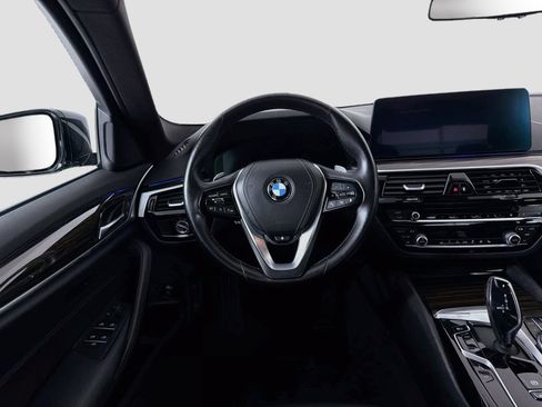 Used 2021 BMW 530i xDrive w/ Convenience Package AWD/4WD image 23
