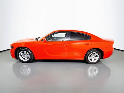Used 2021 Dodge Charger SXT image 6