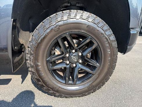 Used 2021 Chevrolet Silverado 1500 LT Trail Boss w/ Bed Protection Package AWD/4WD image 6