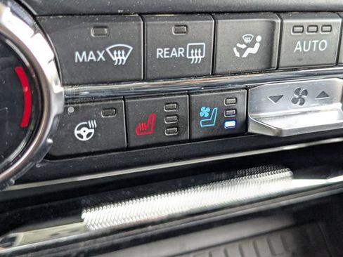 Used 2024 Ford F150 Lariat w/ FX4 Off-Road Package AWD/4WD image 30