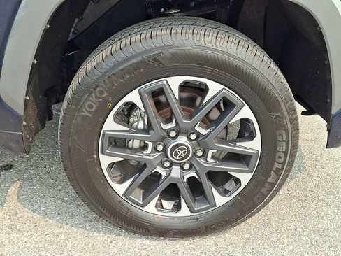 Certified 2023 Toyota Tundra Limited AWD/4WD image 8
