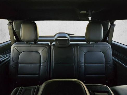 Used 2022 Lincoln Navigator L Reserve AWD/4WD image 24