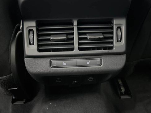 New 2024 Land Rover Range Rover Evoque Dynamic SE image 25