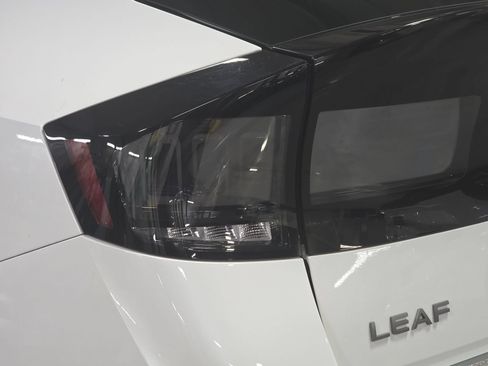 Used 2026 Nissan Leaf Platinum+ w/ Cargo Package (Platinum+) FWD image 33