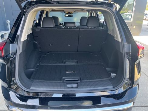 New 2026 Nissan Rogue Platinum AWD/4WD image 30