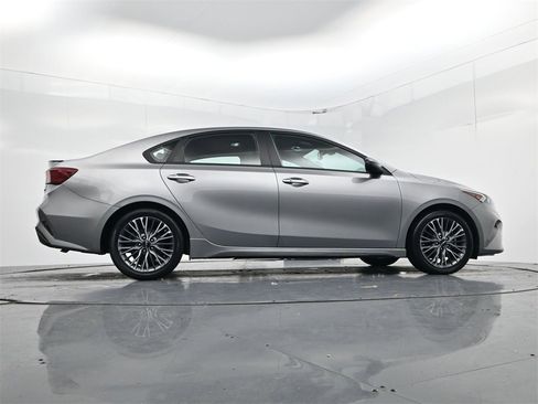 Certified 2023 Kia Forte GT-Line w/ GT-Line Premium Package image 44