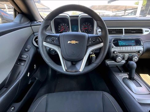 Used 2013 Chevrolet Camaro LS RWD image 5