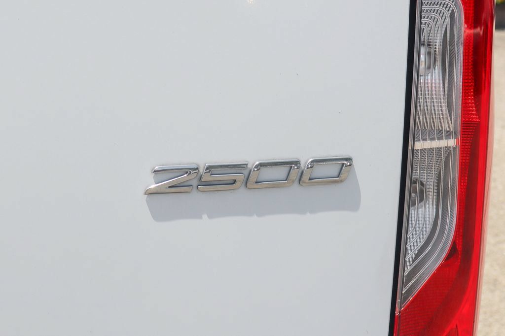 Used 2020 Mercedes-Benz Sprinter 2500 image 43