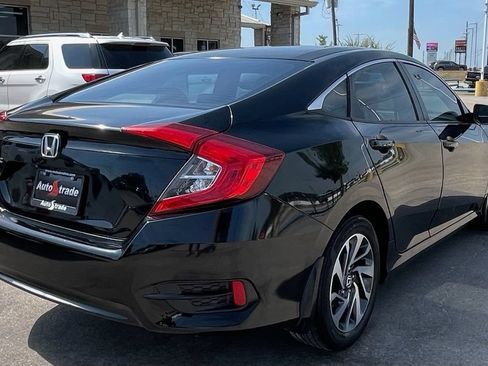 Used 2016 Honda Civic EX image 4