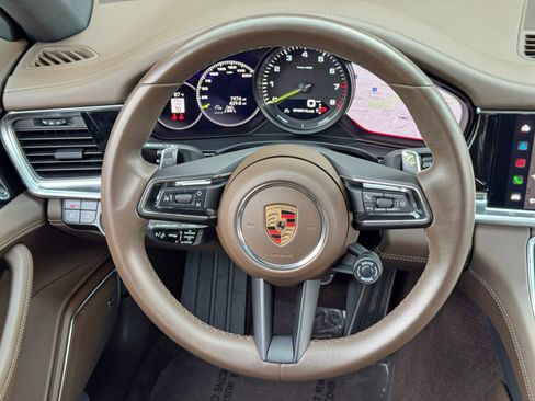 Used 2023 Porsche Panamera 4S AWD/4WD image 21