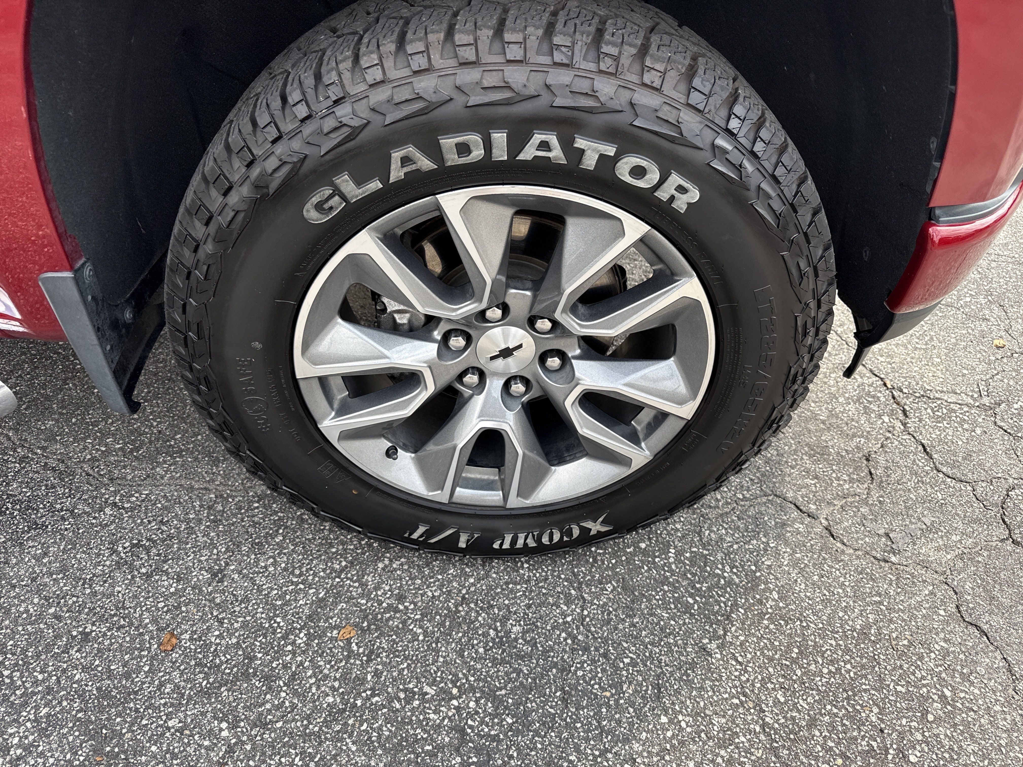 Used 2021 Chevrolet Silverado 1500 RST AWD/4WD image 12