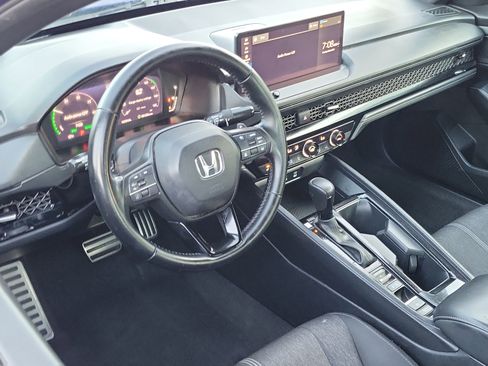 Used 2023 Honda Accord Sport image 5