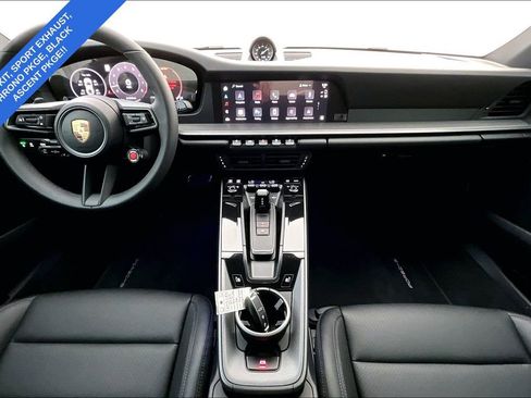 Used 2025 Porsche 911 Carrera image 20