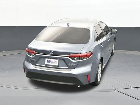 Used 2024 Toyota Corolla XLE image 62