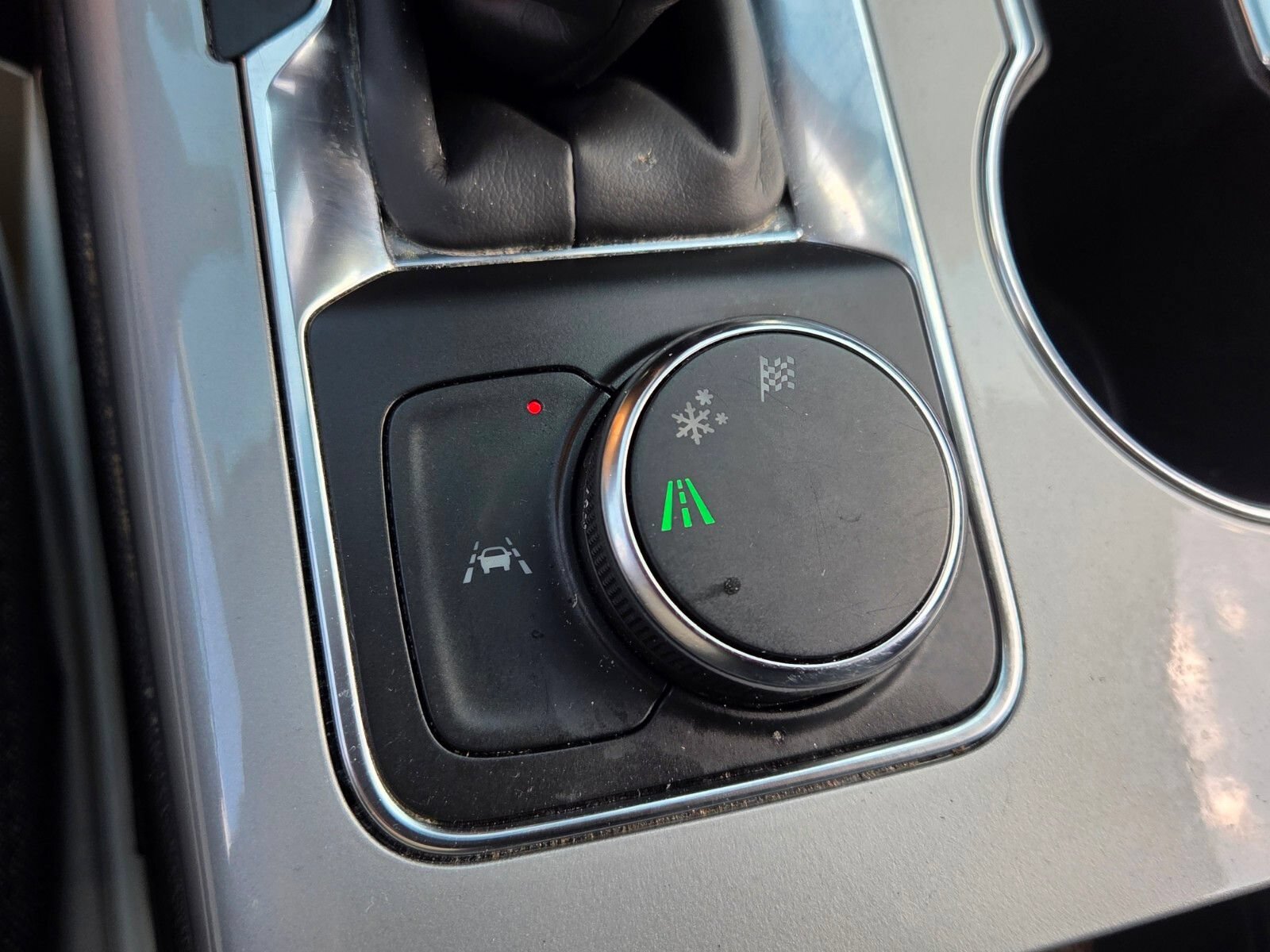 Used 2025 Chevrolet Blazer LT FWD image 21