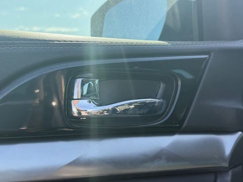 Certified 2020 Nissan Maxima 3.5 SV w/ Floor Mat Group FWD image 6