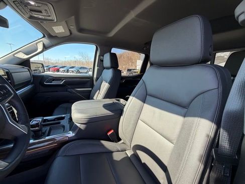 Used 2026 Chevrolet Silverado 1500 LT w/ All Star Edition Plus image 12