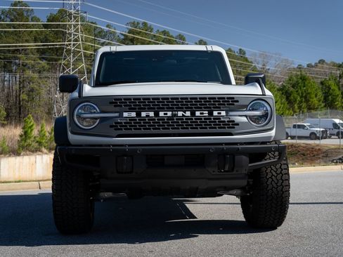 New 2026 Ford Bronco Badlands AWD/4WD image 8