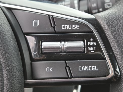 Used 2022 Kia Sportage LX AWD/4WD image 4