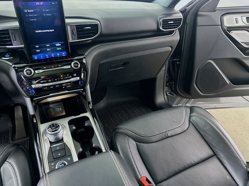 Used 2021 Ford Explorer ST w/ Equipment Group 401A AWD/4WD image 20