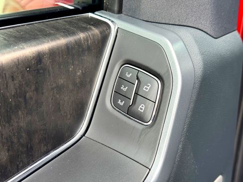 Used 2021 Ford F150 Lariat image 15