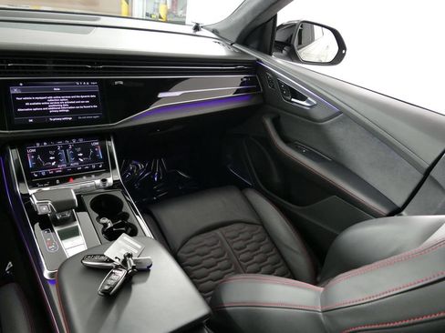 Used 2024 Audi RS Q8 w/ Black Optic Package AWD/4WD image 27