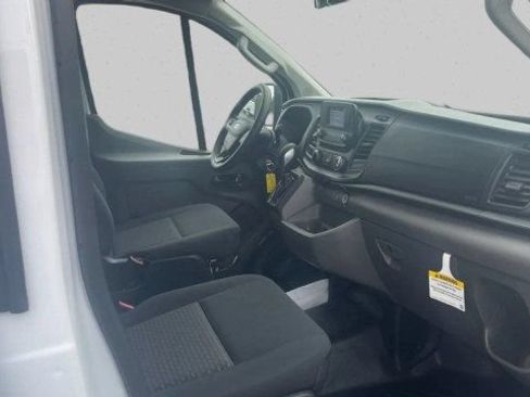 Used 2025 Ford Transit 150 Low Roof RWD image 16