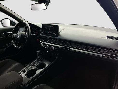 Used 2025 Honda Civic Sport image 26