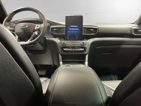 Used 2020 Ford Explorer ST w/ Premium Technology Package AWD/4WD image 10