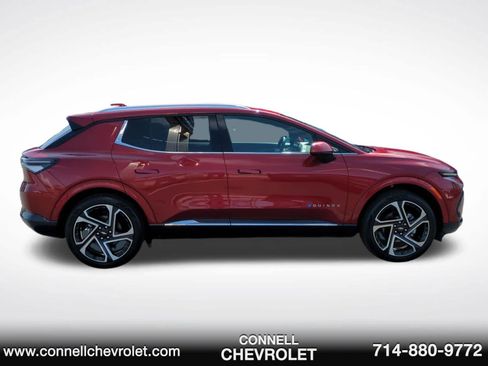 Used 2026 Chevrolet Equinox EV LT w/ Convenience Package II FWD image 4