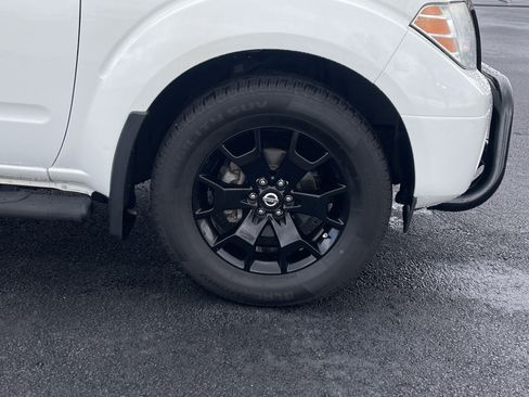 Used 2019 Nissan Frontier SV w/ Value Truck Package image 33