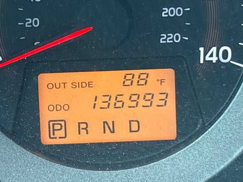 Used 2007 Toyota RAV4 Sport FWD image 11