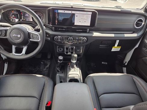New 2026 Jeep Wrangler Sahara AWD/4WD image 7