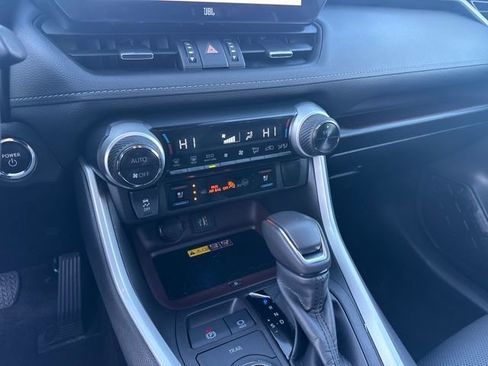 Used 2023 Toyota RAV4 Limited image 17