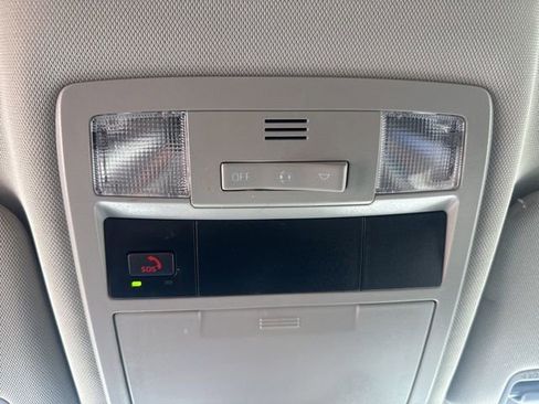 Used 2023 Toyota Tacoma SR5 image 33