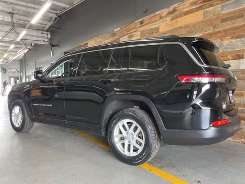 Used 2023 Jeep Grand Cherokee L Laredo AWD/4WD image 21