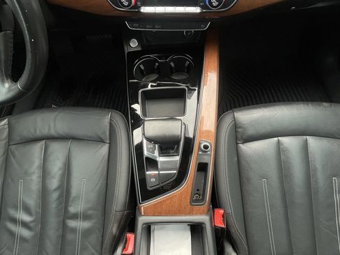 Used 2021 Audi A4 2.0T Premium image 19