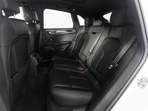 New 2026 Porsche Macan S image 31