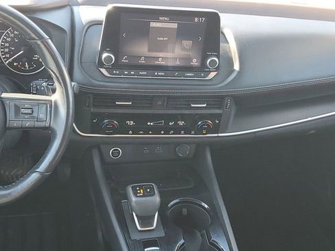 Used 2023 Nissan Rogue FWD image 12