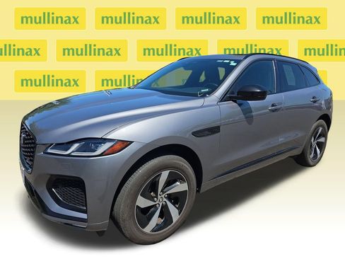 Used 2024 Jaguar F-PACE R-Dynamic S AWD/4WD image 13