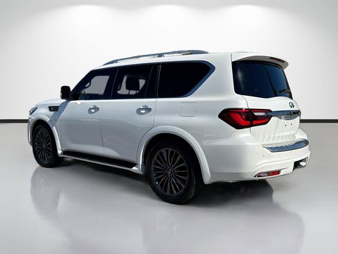 Used 2024 INFINITI QX80 Sensory image 5