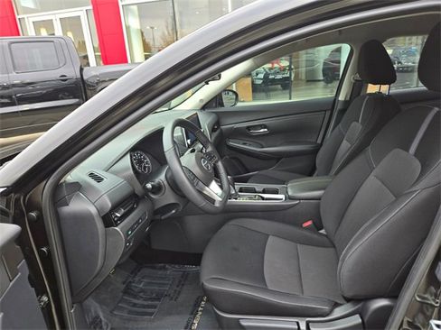 Used 2023 Nissan Sentra SV w/ All-Weather Package image 22