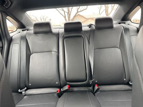 Used 2025 Honda Civic Sport image 25