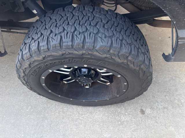 Used 2014 Ford F150 XLT w/ Equipment Group 302A Luxury AWD/4WD image 12
