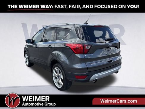 Used 2019 Ford Escape Titanium AWD/4WD image 3