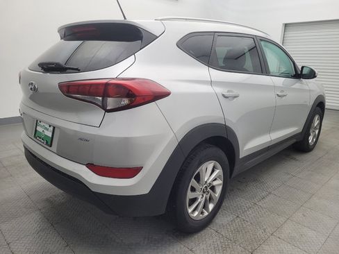 Used 2016 Hyundai Tucson SE w/ Option Group 02 image 9