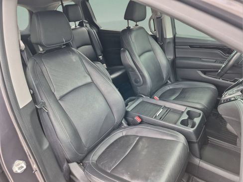 Used 2023 Honda Odyssey Touring image 19